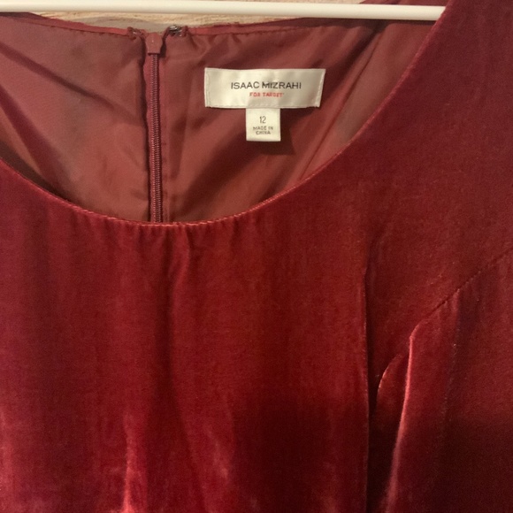 Isaac Mizrahi for Target Holiday Dress 12 burgundy velvet Fit and Flare Party - Picture 2 of 3